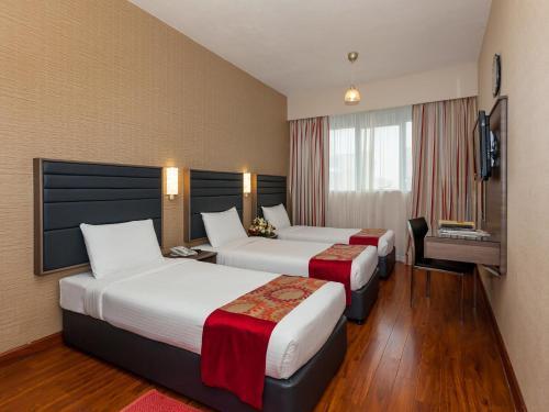Oasis Deira Hotel Dubai Exterior foto